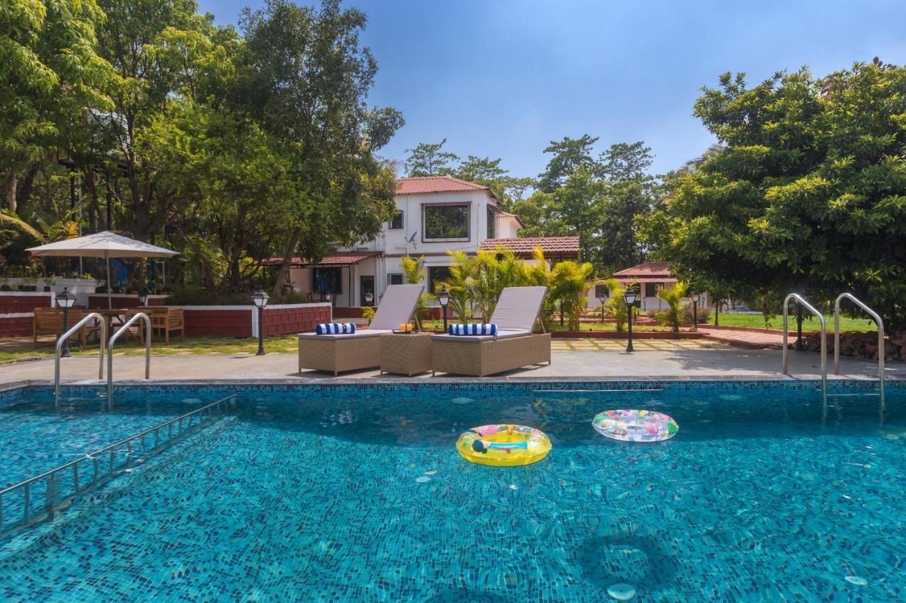 Saffronstays Riverfront Manor, 5-Bdr Pool Villa By Pej River 카르자트 외부 사진